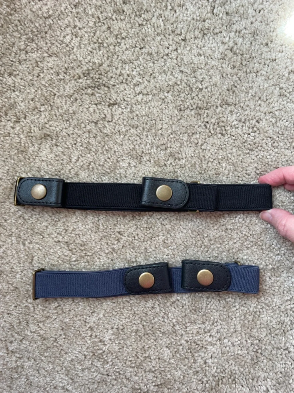 NWT Elastic Snap Belts